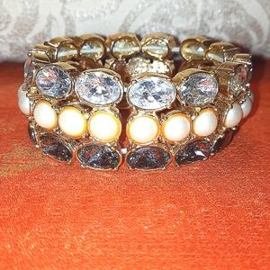 Ann Taylor Loft elastic crystal bracelet one size